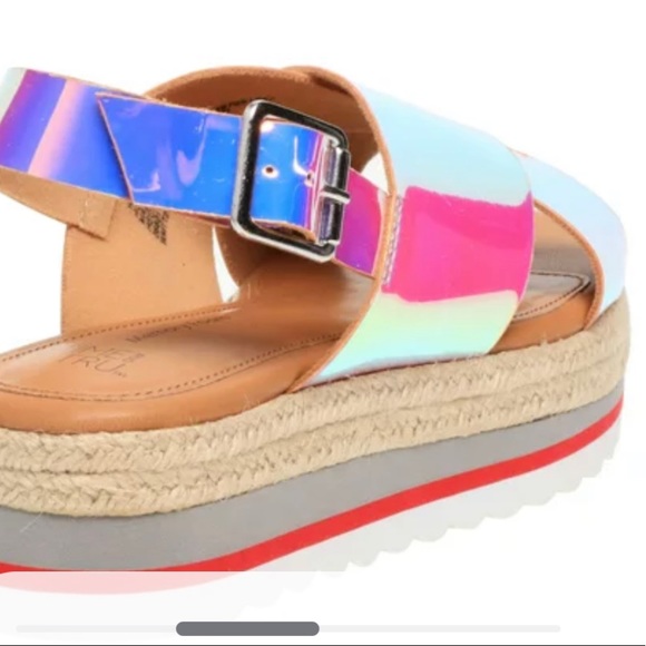🍭 Time and Tru Women's Criss Cross Flatform Sandals Size 8 - Picture 2 of 5